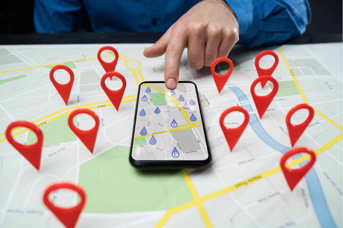 Google Maps local business pins